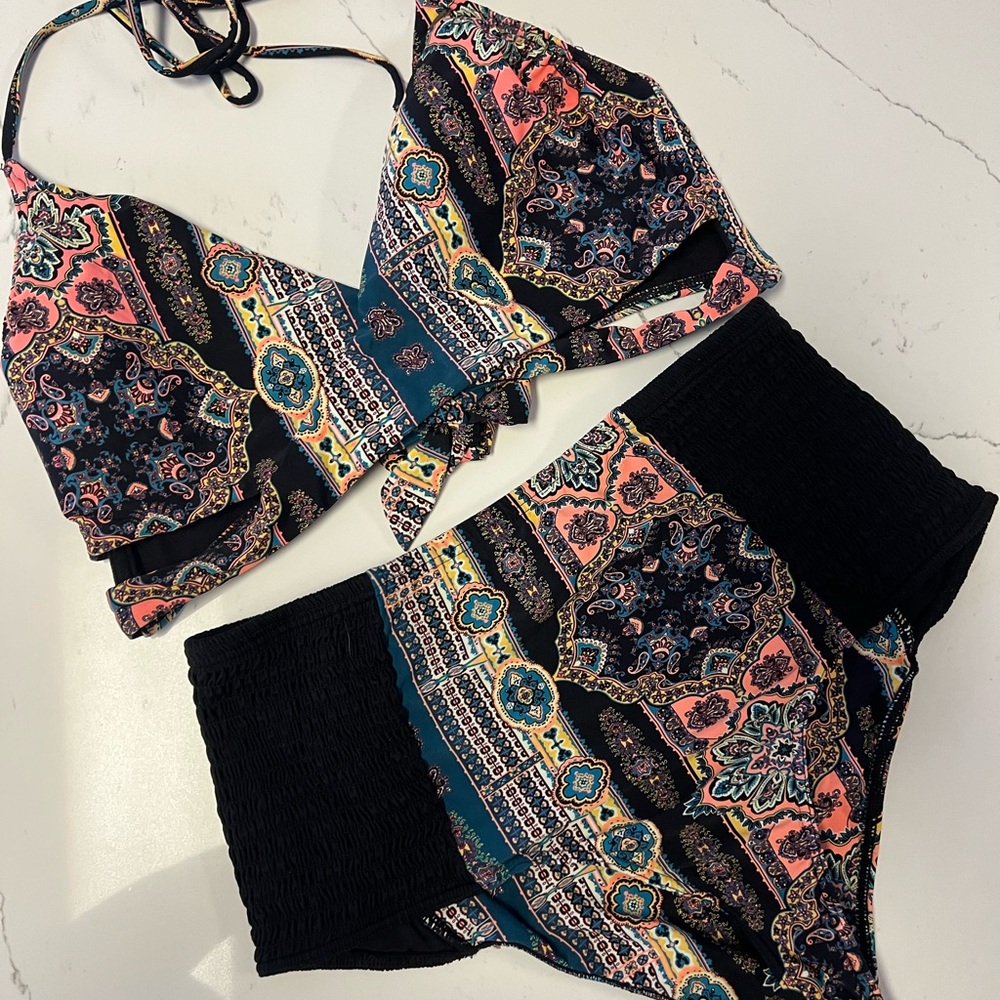 O’Neil bikini set